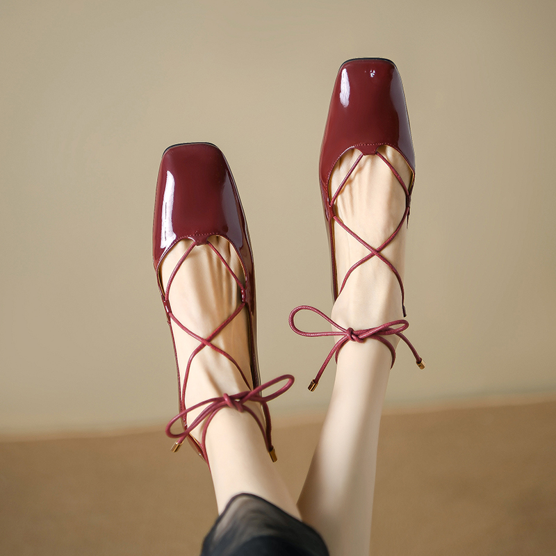 Soft Lambskin Cross-Strap Ballet Flats for Women - Square-Toed Grandma Shoes for a Chic, Comfortable Look