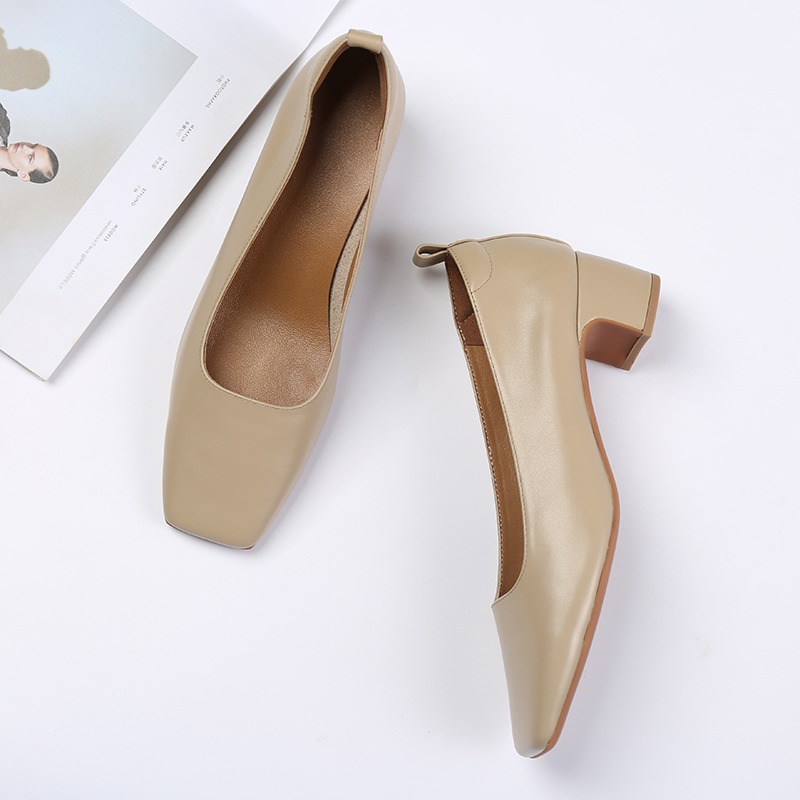 Soft Leather Square-Toe Grandma Shoes - Retro Mid-Heel Flats for Women, Comfortable Chunky Heel, 2025 Spring Style
