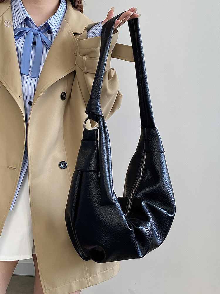 Soft Leather Wrinkled Dumpling Bag for Women - Versatile Lazy Style Shoulder Crossbody Bag - Trendy 2025 Niche Design Soft Leather Wrinkled Dumpling Bag for Women - Versatile Lazy Style Shoulder Crossbody Bag - Trendy 2025 Niche Design