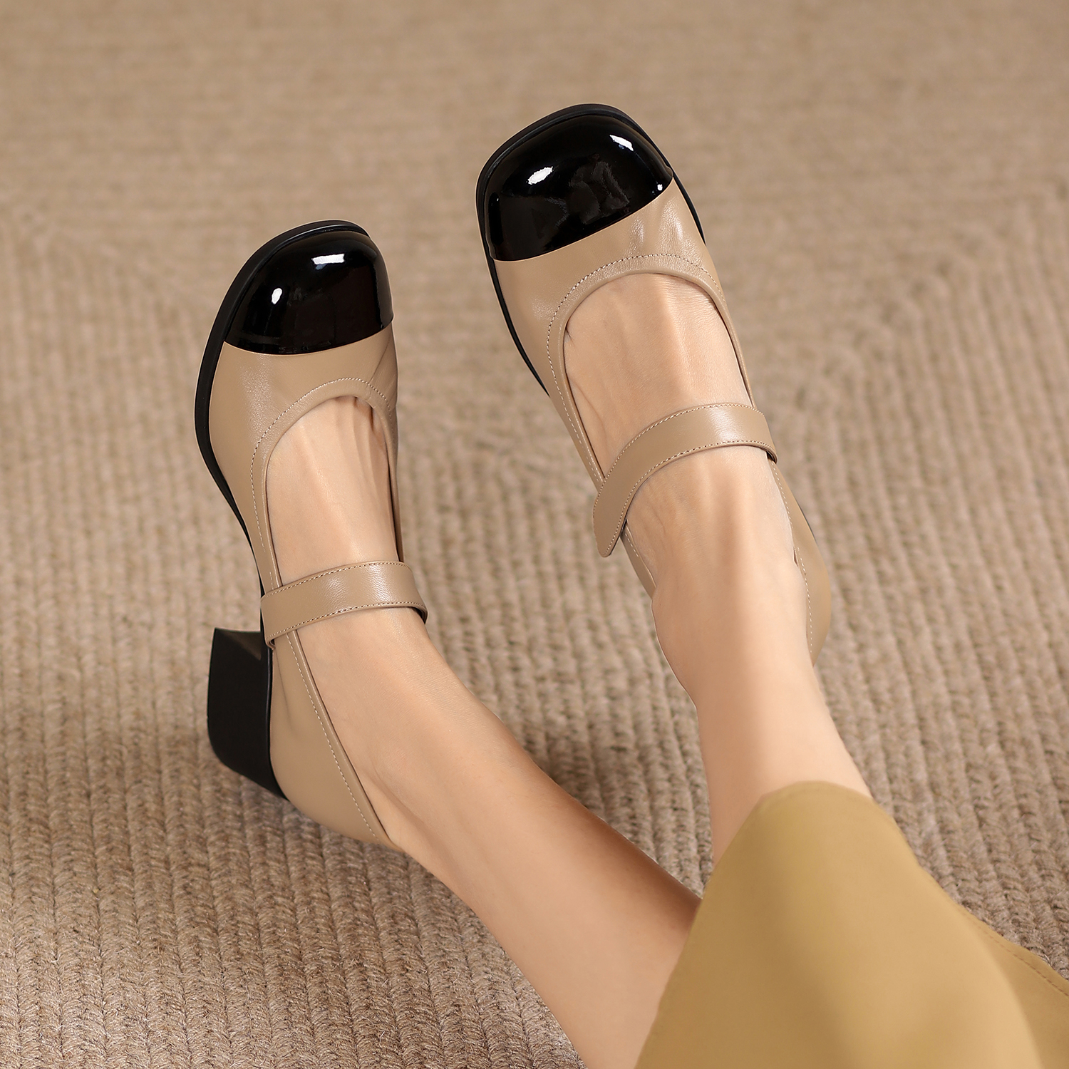 Soft Sole Retro One-Strap Mary Jane Shoes for Women - Chunky Heel Genuine Leather Color-Blocking Square Toe Mid Heel Grandma Style Soft Sole Retro One-Strap Mary Jane Shoes for Women - Chunky Heel Genuine Leather Color-Blocking Square Toe Mid Heel Grandma Style