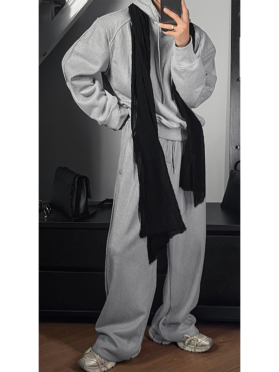 Solid Color Pleated Vintage Cotton Scarf - Autumn Winter Fashion, Three-Color Design, Trendy Personality Accessory Solid Color Pleated Vintage Cotton Scarf - Autumn Winter Fashion, Three-Color Design, Trendy Personality Accessory