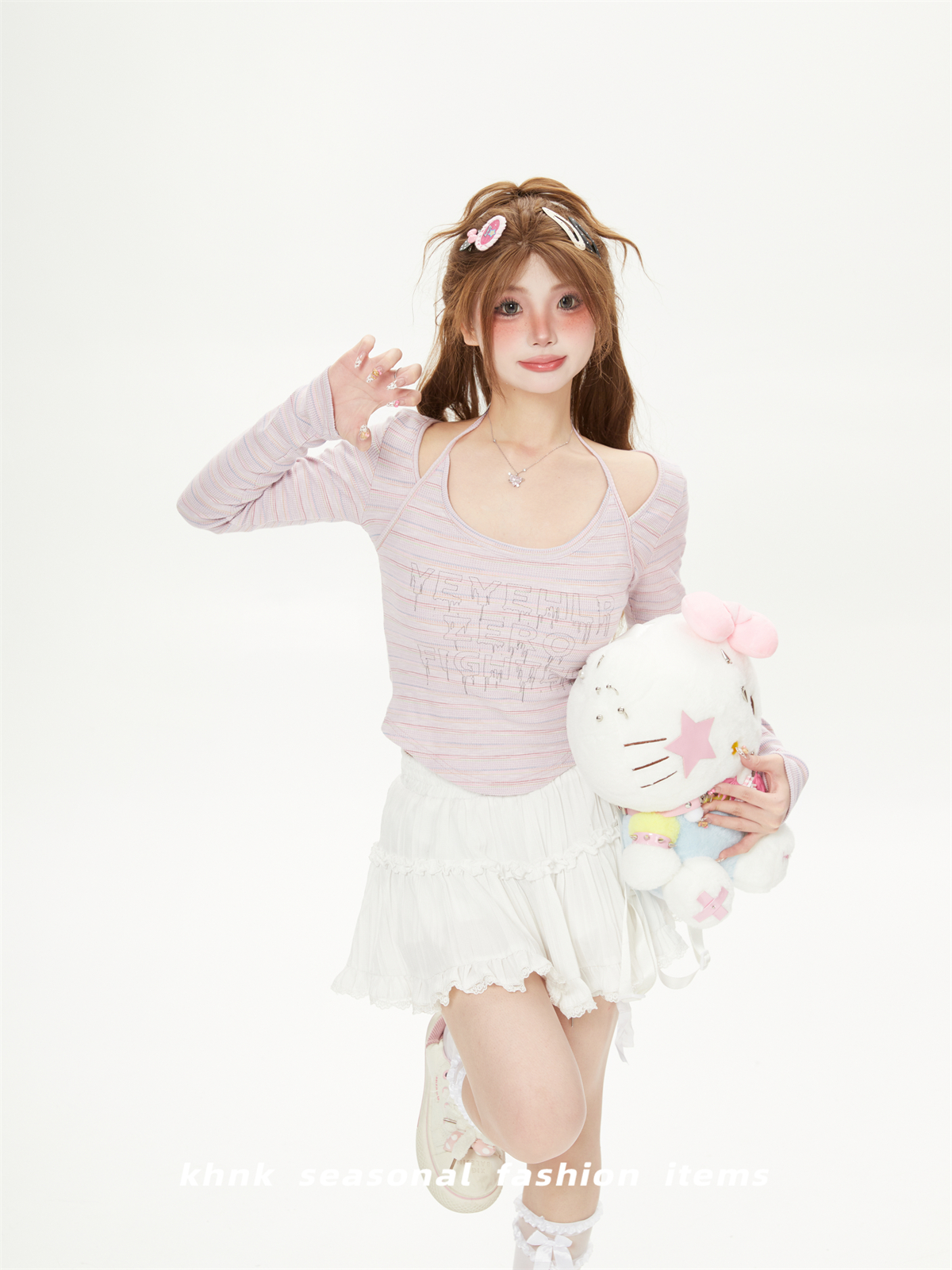 Spicy Girl Gray Striped Off-Shoulder Halter Long Sleeve T-Shirt for Women - Unique Spring/Summer Fashion, Trendy Base Shirt