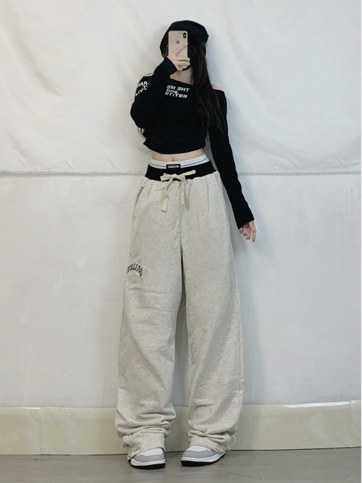 Spicy Girl Jazz Dance Double Waist Spliced Embroidered Loose Casual Sweatpants for Women - Hip Hop Sports Pants Spicy Girl Jazz Dance Double Waist Spliced Embroidered Loose Casual Sweatpants for Women - Hip Hop Sports Pants