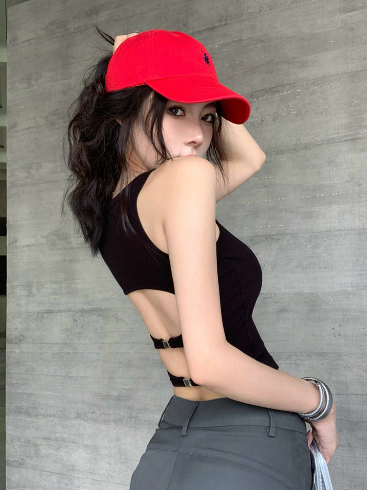 Spicy Girl Jazz Dance K-Pop Top - Women's Gray Short T-Shirt for Music Festivals, Sexy Niche Outfit, Y2K Style Spicy Girl Jazz Dance K-Pop Top - Women's Gray Short T-Shirt for Music Festivals, Sexy Niche Outfit, Y2K Style