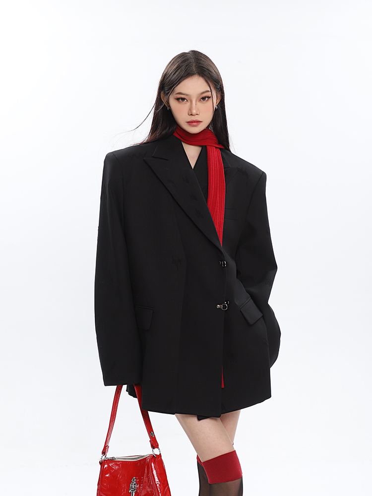 Spliced High-End Suit Jacket for Women with Metal Buckle Detail - Spring Fashion Outerwear Spliced High-End Suit Jacket for Women with Metal Buckle Detail - Spring Fashion Outerwear
