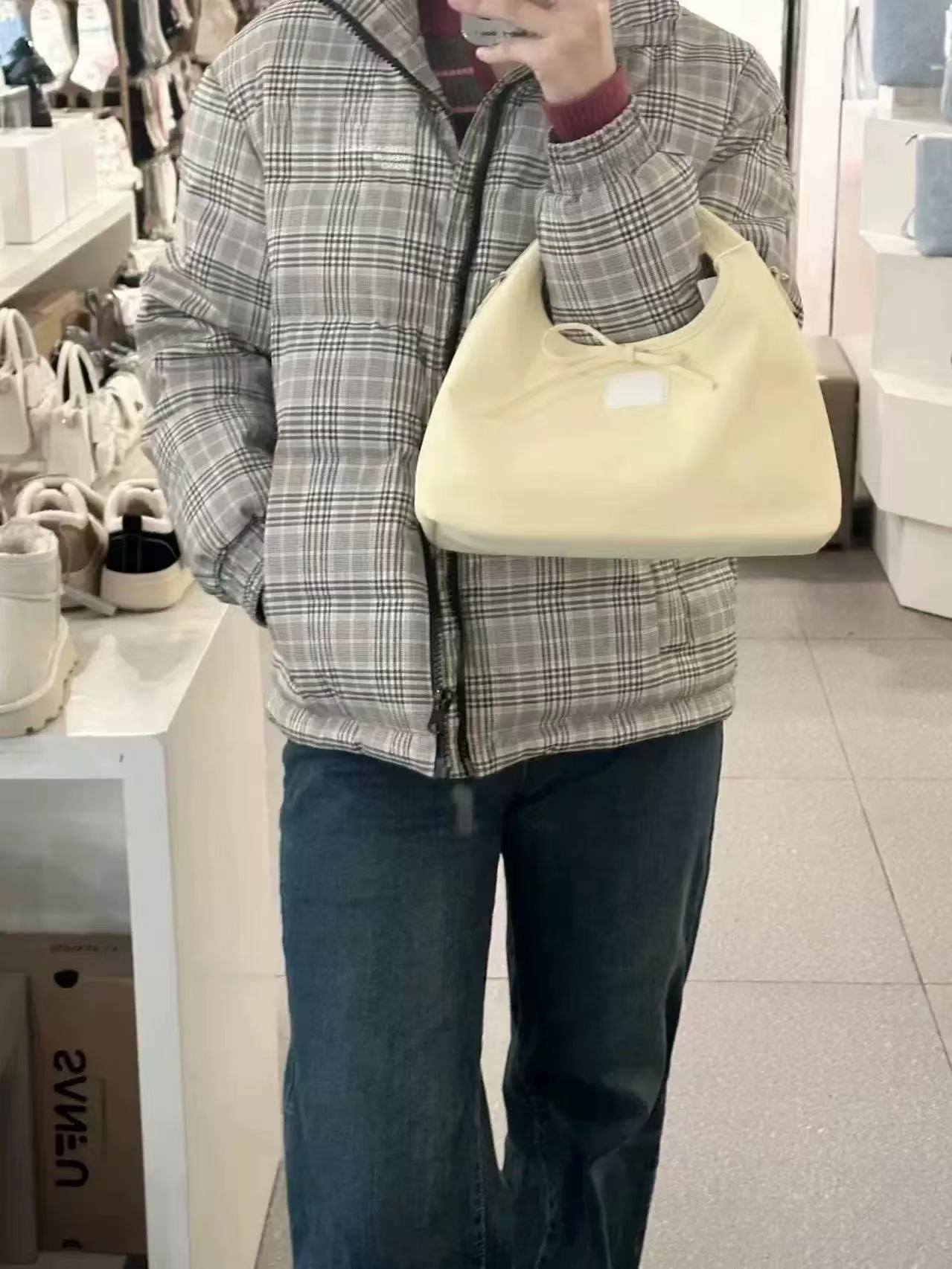 Spring Minimalist Korean Style Women's Handbag with Sweet Bow Tie - Casual Tote and Crossbody Wrist Bag Spring Minimalist Korean Style Women's Handbag with Sweet Bow Tie - Casual Tote and Crossbody Wrist Bag