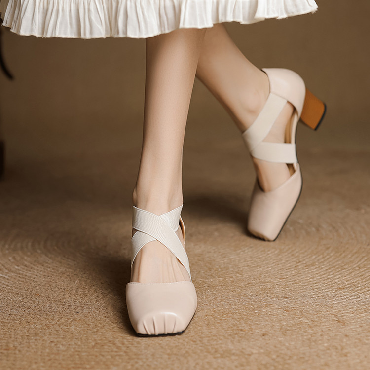 Square-Toe Ballet Flats - Trendy New Arrivals for Chic Style Lovers