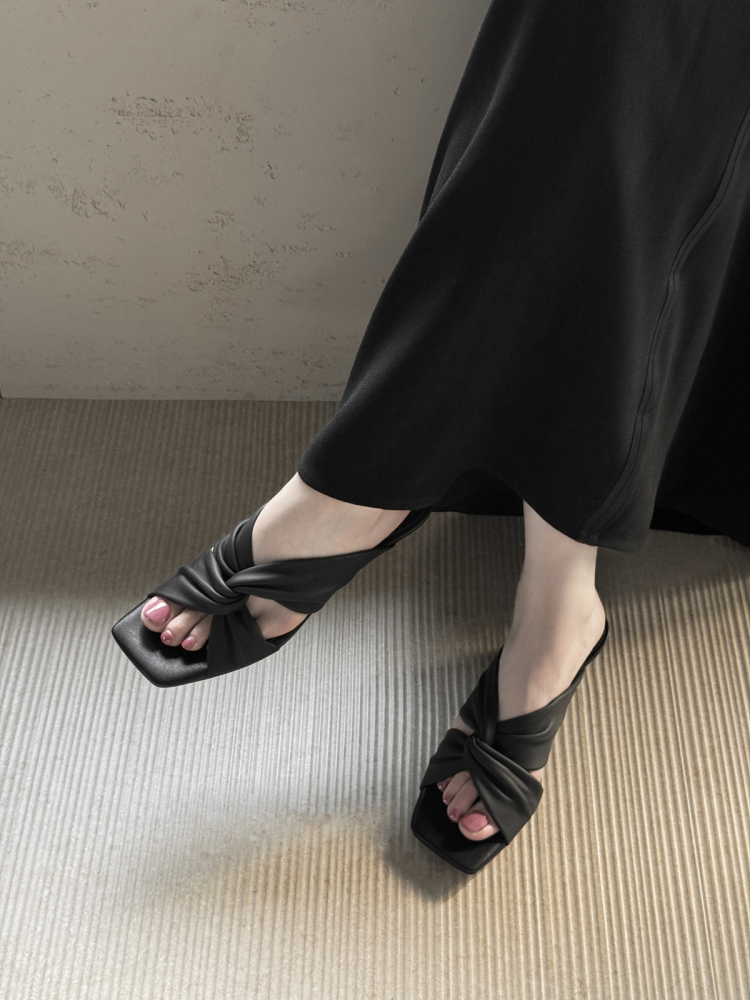 Square-Toe Open-Toe Cross-Twist Slip-On Wedge Sandals for Women - Summer Evening Breeze Outdoor Style Square-Toe Open-Toe Cross-Twist Slip-On Wedge Sandals for Women - Summer Evening Breeze Outdoor Style