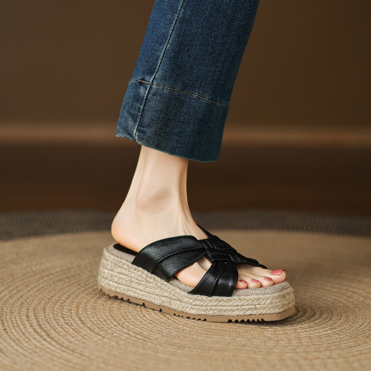 Straw-Woven Wedge High-Heeled Sandals - Summer 2025 Fashion, Beach Ready, Boho Chic, Stylish Footwear Straw-Woven Wedge High-Heeled Sandals - Summer 2025 Fashion, Beach Ready, Boho Chic, Stylish Footwear