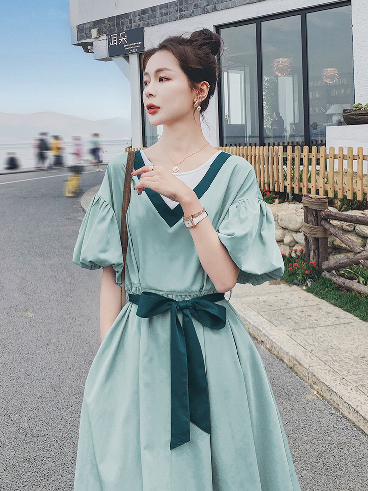 Stunning Green Bubble Sleeve Dress for Women, Summer 2025, High-End Feel, Youthful Temperament, Long One-Piece Dress Stunning Green Bubble Sleeve Dress for Women, Summer 2025, High-End Feel, Youthful Temperament, Long One-Piece Dress