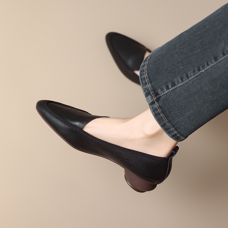 Stylish Diagonal Opening Chunky Heel Grandma Shoes for Women - Soft-Soled Loafers, Trendy Comfort Footwear Stylish Diagonal Opening Chunky Heel Grandma Shoes for Women - Soft-Soled Loafers, Trendy Comfort Footwear