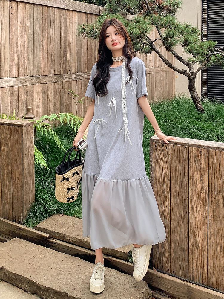 Stylish Gray T-Shirt Dress for Women, Summer 2025, Relaxed Fit with Mermaid Ankle-Length Skirt, Trendy and Chic Fashion.