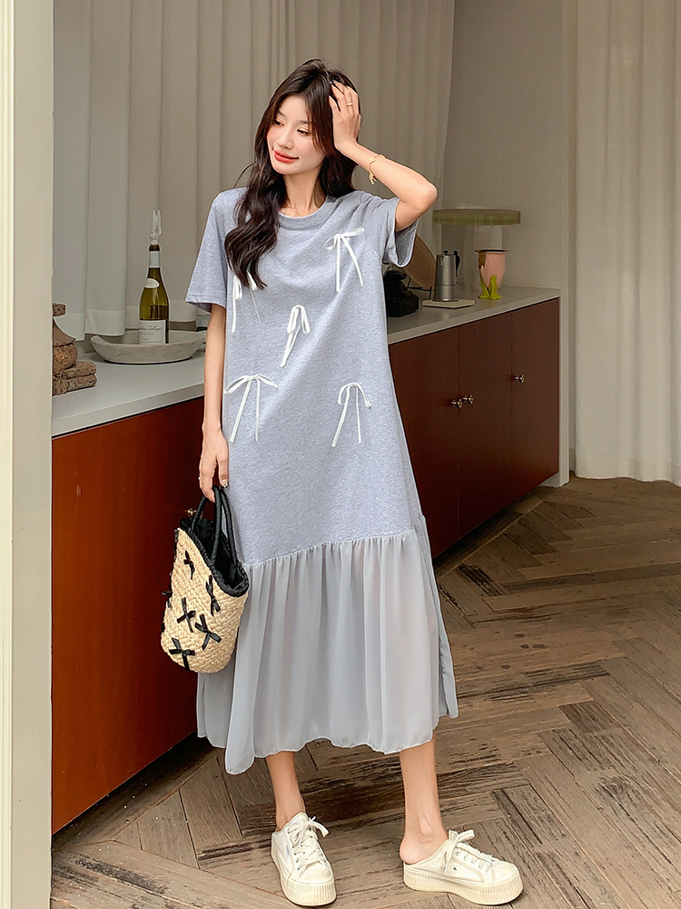 Stylish Gray T-Shirt Dress for Women, Summer 2025, Relaxed Fit with Mermaid Ankle-Length Skirt, Trendy and Chic Fashion. Stylish Gray T-Shirt Dress for Women, Summer 2025, Relaxed Fit with Mermaid Ankle-Length Skirt, Trendy and Chic Fashion.