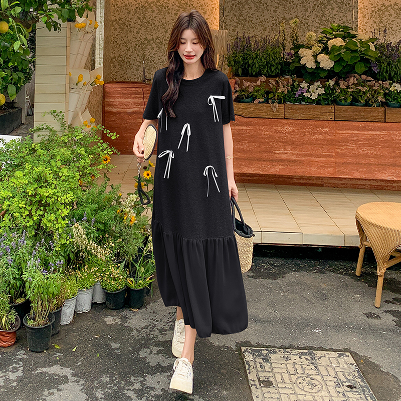 Stylish Gray T-Shirt Dress for Women, Summer 2025, Relaxed Fit with Mermaid Ankle-Length Skirt, Trendy and Chic Fashion. Stylish Gray T-Shirt Dress for Women, Summer 2025, Relaxed Fit with Mermaid Ankle-Length Skirt, Trendy and Chic Fashion.