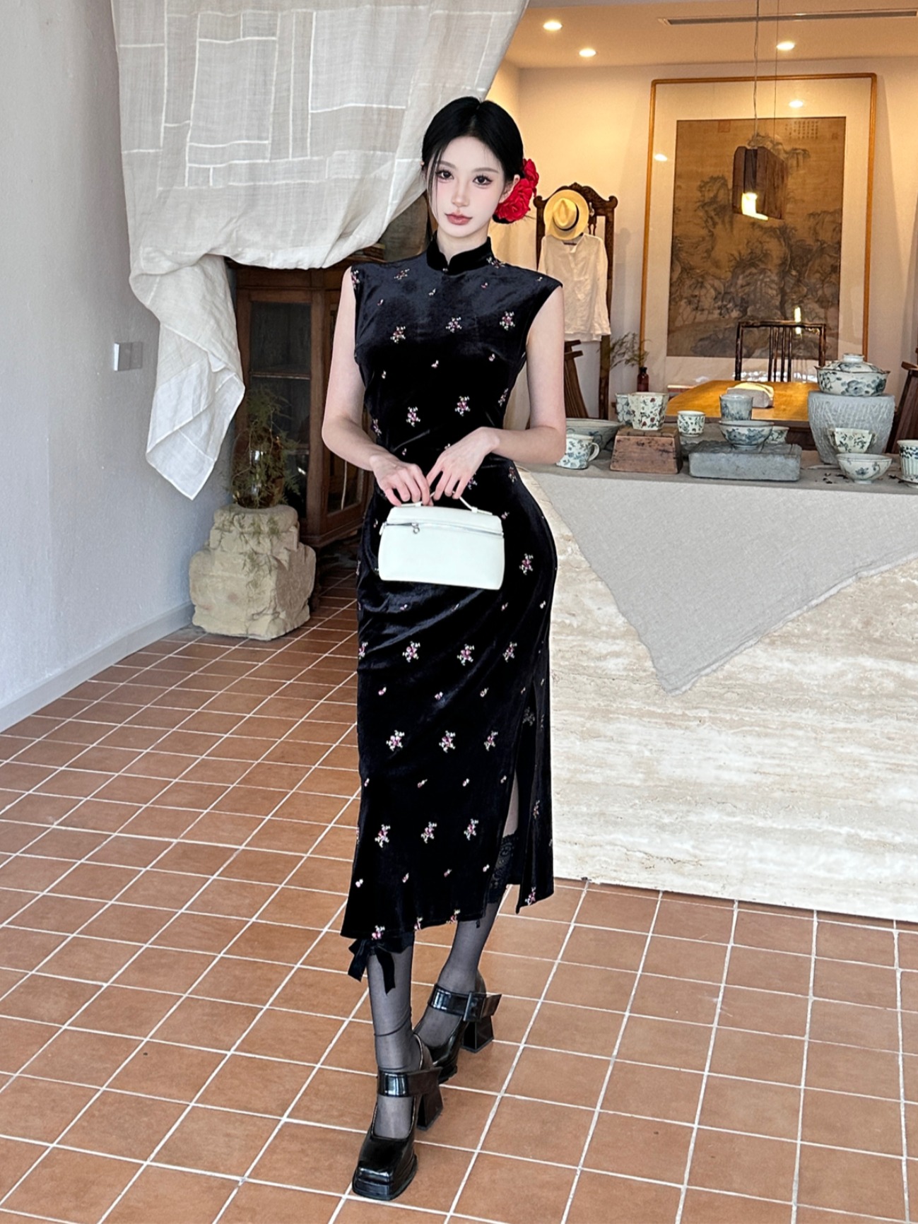 Summer 2025 Black Velvet Cheongsam Dress for Girls, Improved Retro Chinese-Style with Modern Touch