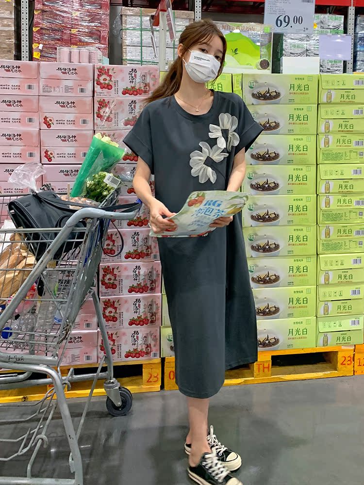 Summer 2025 Casual Loose T-Shirt Dress for Women - Unique Straight Long Style, Age-Reducing, Beautiful, Stunning Look Summer 2025 Casual Loose T-Shirt Dress for Women - Unique Straight Long Style, Age-Reducing, Beautiful, Stunning Look