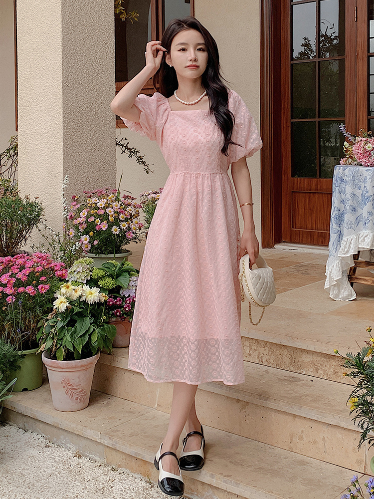 Summer 2025 French Macaron Pink Puff Sleeve Square Neck Chiffon Dress for Women - Unique High-End Fashion Statement