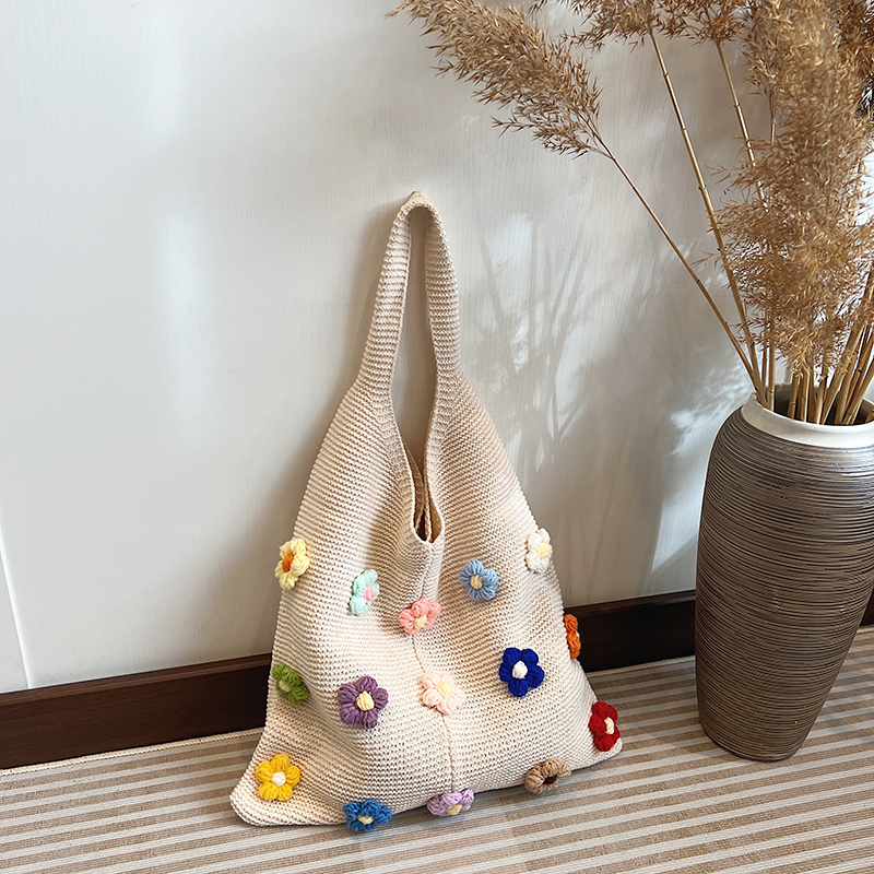 Summer 2025 Women's Casual Flower Knitted Tote Bag - Relaxed Yarn Design, Large Capacity Shoulder Bag