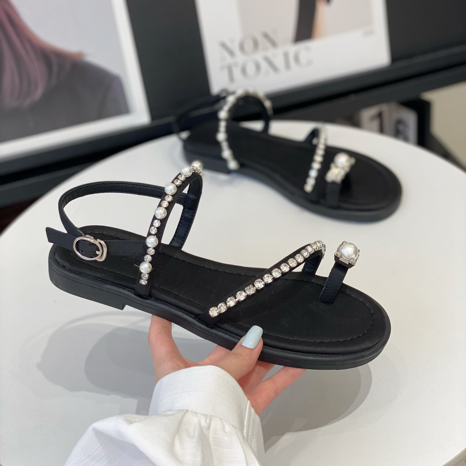 Summer 2025 Women's Diamond Pearl Toe-Post Sandals - Soft-Sole Thong Sandals, Stylish Beach Roman Shoes