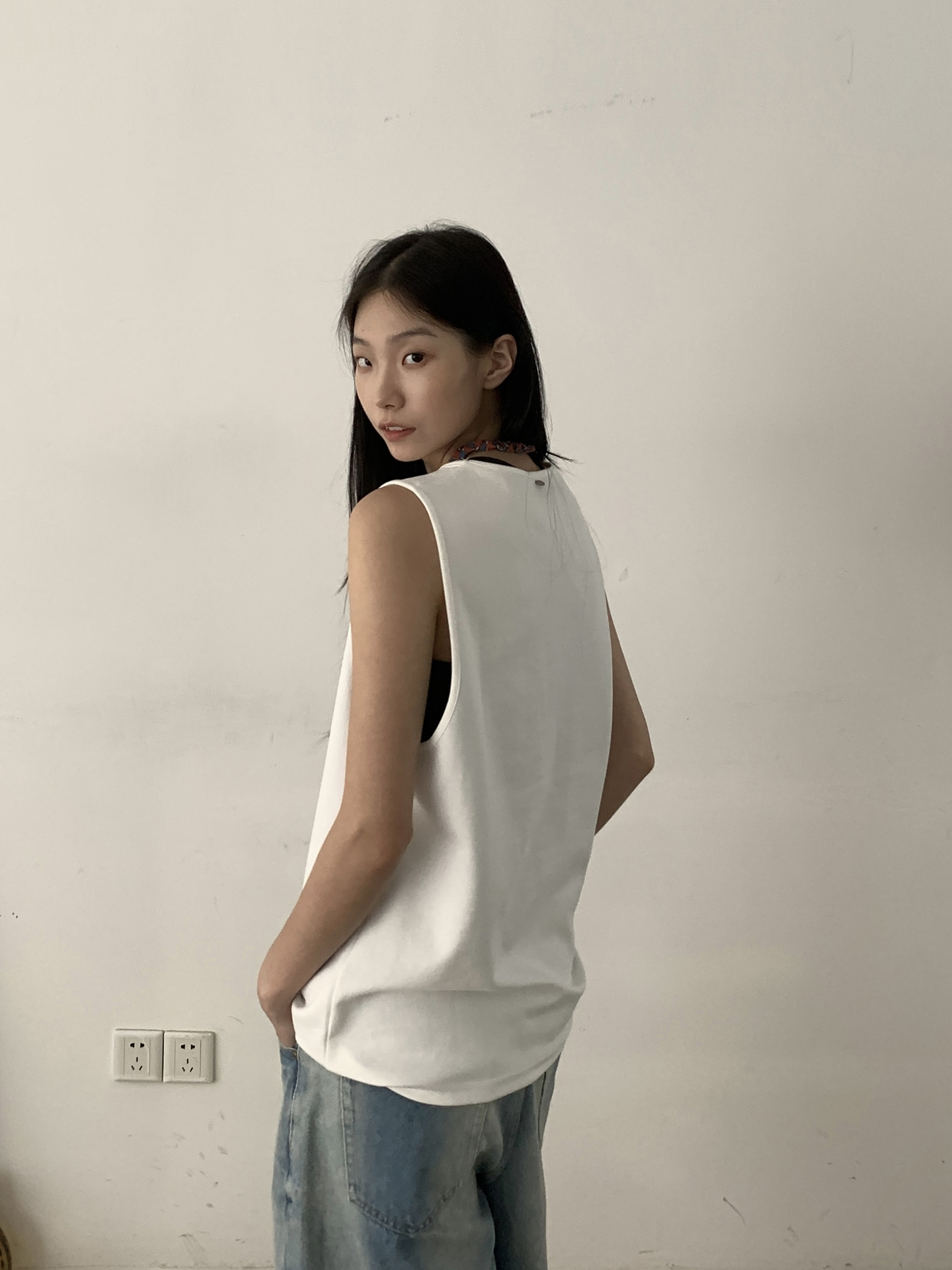 Summer American Vintage Wide Round Neck Sleeveless T-Shirt for Men and Women - Casual Loose Solid Color Top, 90s Style Summer American Vintage Wide Round Neck Sleeveless T-Shirt for Men and Women - Casual Loose Solid Color Top, 90s Style