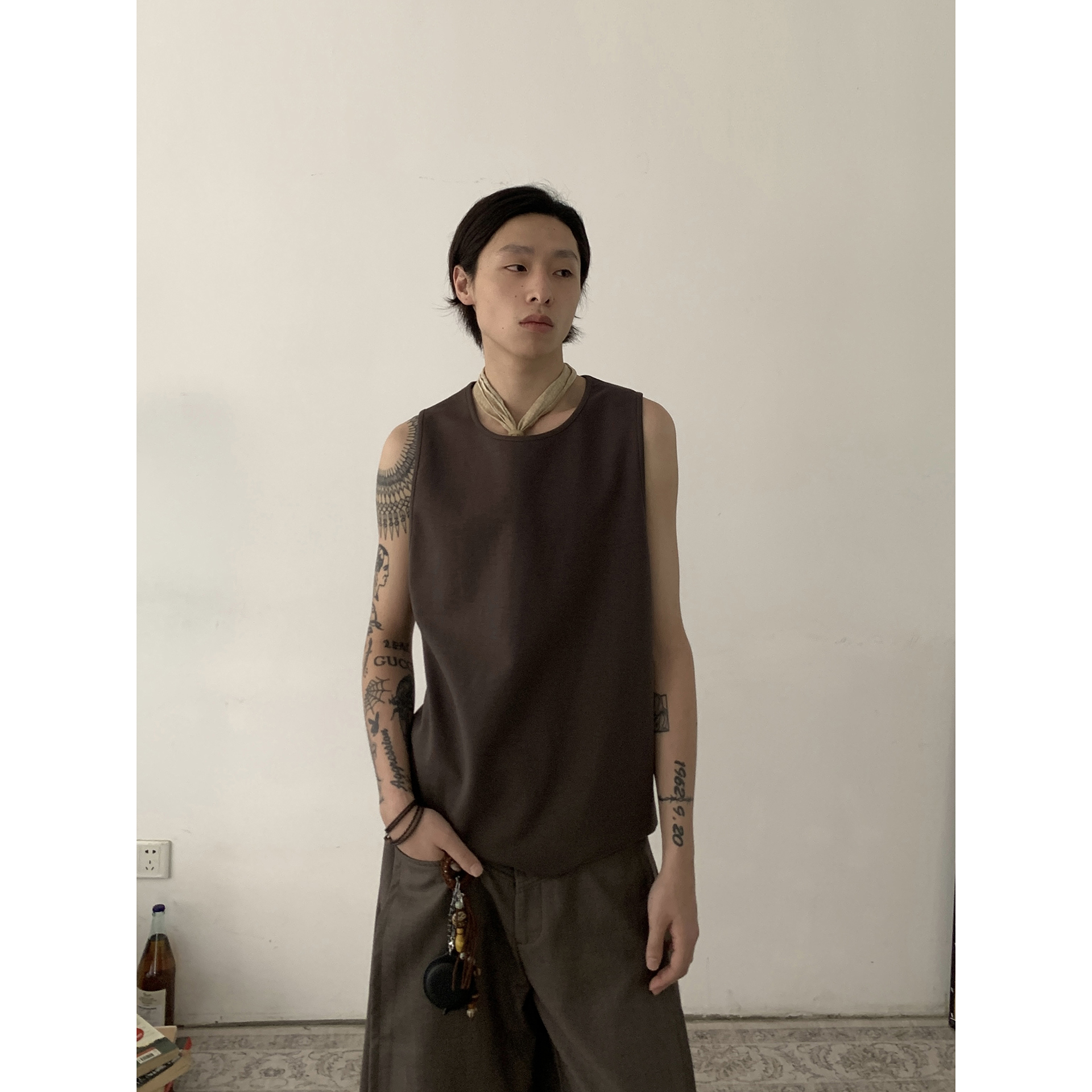 Summer American Vintage Wide Round Neck Sleeveless T-Shirt for Men and Women - Casual Loose Solid Color Top, 90s Style Summer American Vintage Wide Round Neck Sleeveless T-Shirt for Men and Women - Casual Loose Solid Color Top, 90s Style