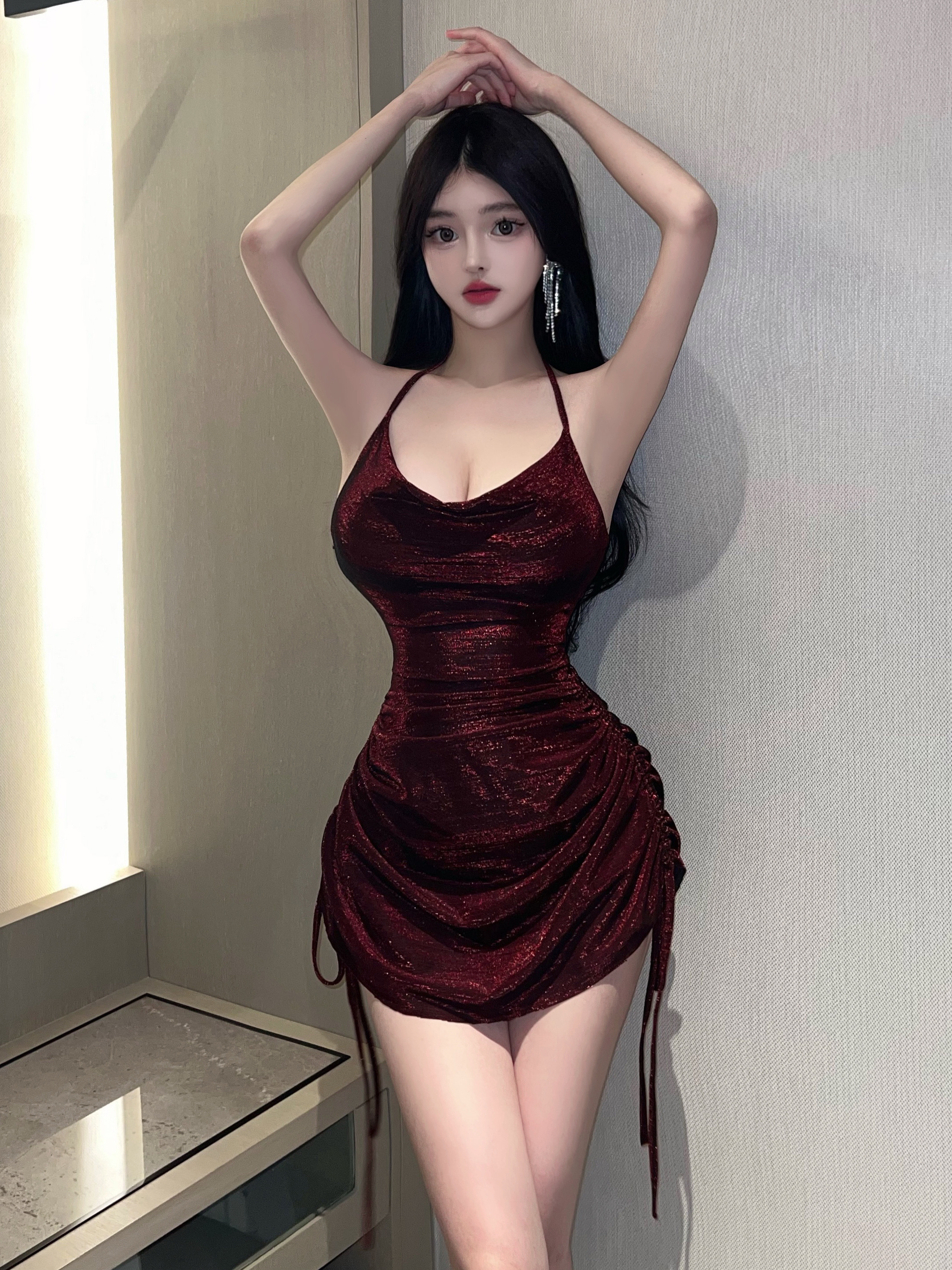 Summer Backless Bodycon Dress - Halter Neck, Chest Revealing, Waist-Cinching Style for Nightclub & Party Wear