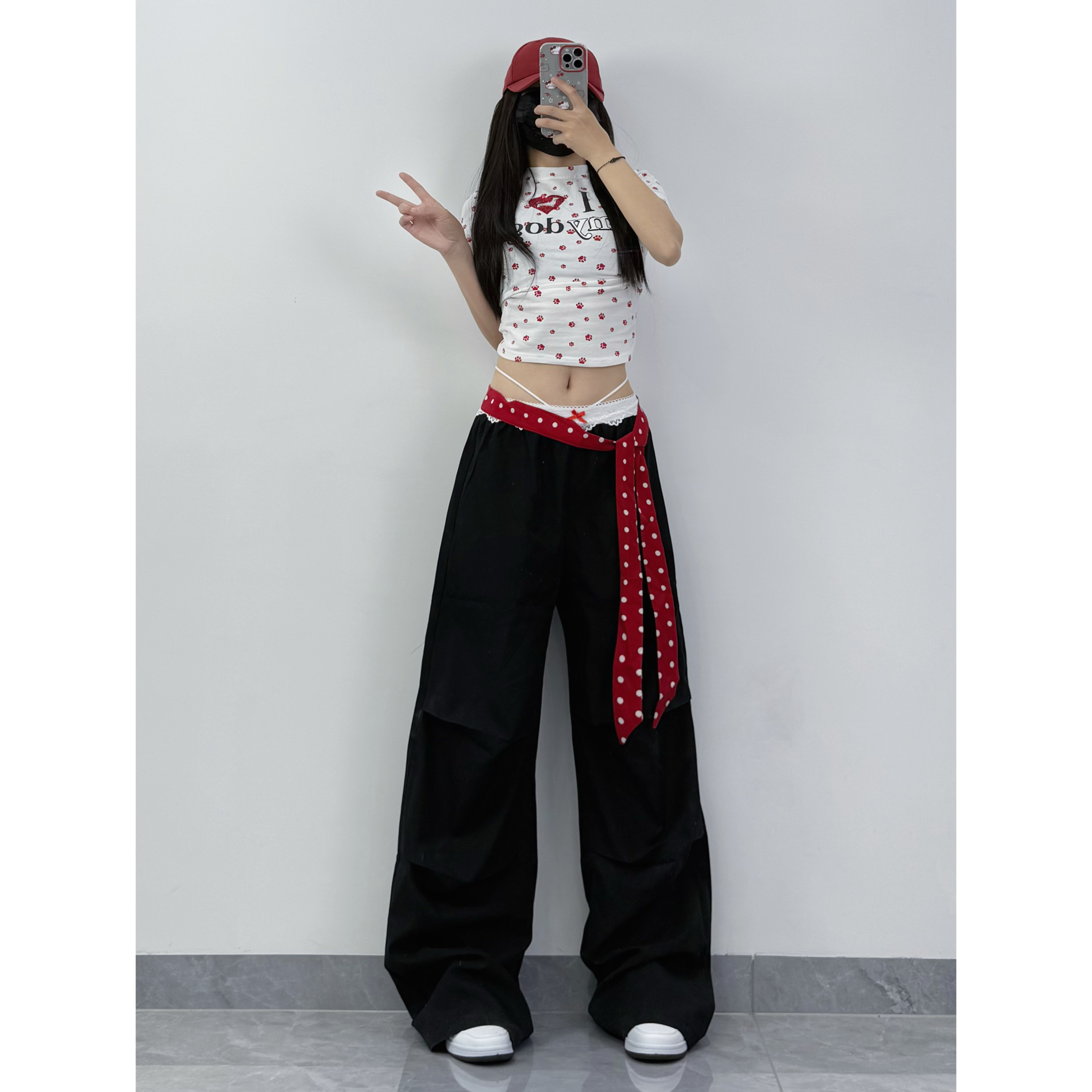 Summer Dance Set Women's Off-Shoulder Short Sleeve T-Shirt with Dog Paw Heart Print - Slimming Waist Casual Top