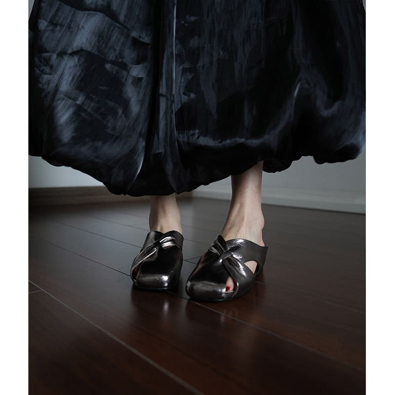 Summer Hollow Out Open-Toe Wedge Slippers for Women - Simple White Beach Style Vacation Footwear Summer Hollow Out Open-Toe Wedge Slippers for Women - Simple White Beach Style Vacation Footwear