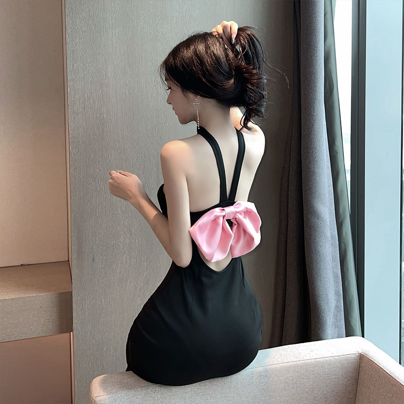 Summer Little Black Dress for Women, Sexy Strapless Bodycon Mini with Chest-Revealing Design, Pure Desire Nightclub Style Summer Little Black Dress for Women, Sexy Strapless Bodycon Mini with Chest-Revealing Design, Pure Desire Nightclub Style