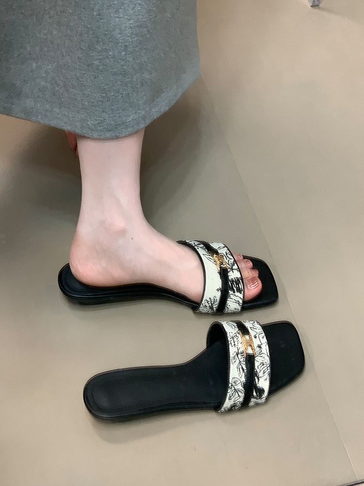 Summer Open-Toe Sandals with Square Toe, One-Strap Design, French Style, Comfortable, Floral Print for Ocean Vibes Summer Open-Toe Sandals with Square Toe, One-Strap Design, French Style, Comfortable, Floral Print for Ocean Vibes