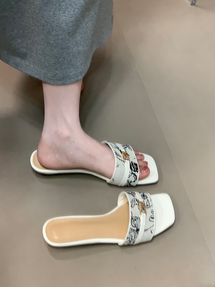 Summer Open-Toe Sandals with Square Toe, One-Strap Design, French Style, Comfortable, Floral Print for Ocean Vibes Summer Open-Toe Sandals with Square Toe, One-Strap Design, French Style, Comfortable, Floral Print for Ocean Vibes