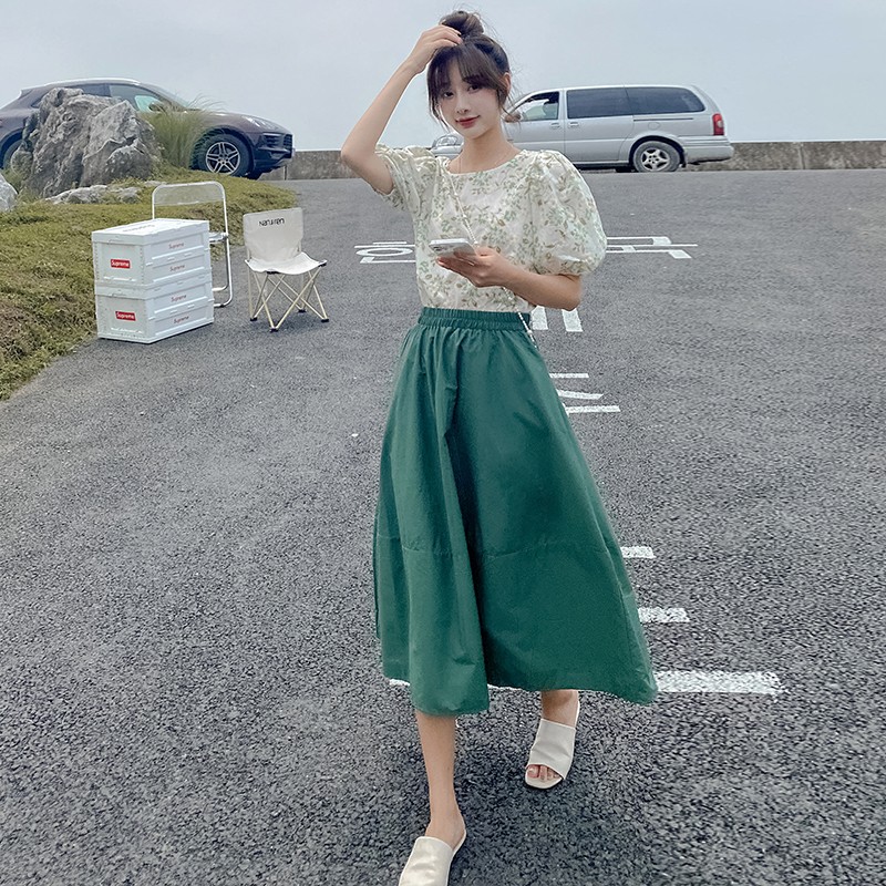 Summer Orange Floral Two-Piece Skirt Set for Women - Trendy OOTD Outfit, Unique & Beautiful, Perfect for 2025 Style Summer Orange Floral Two-Piece Skirt Set for Women - Trendy OOTD Outfit, Unique & Beautiful, Perfect for 2025 Style