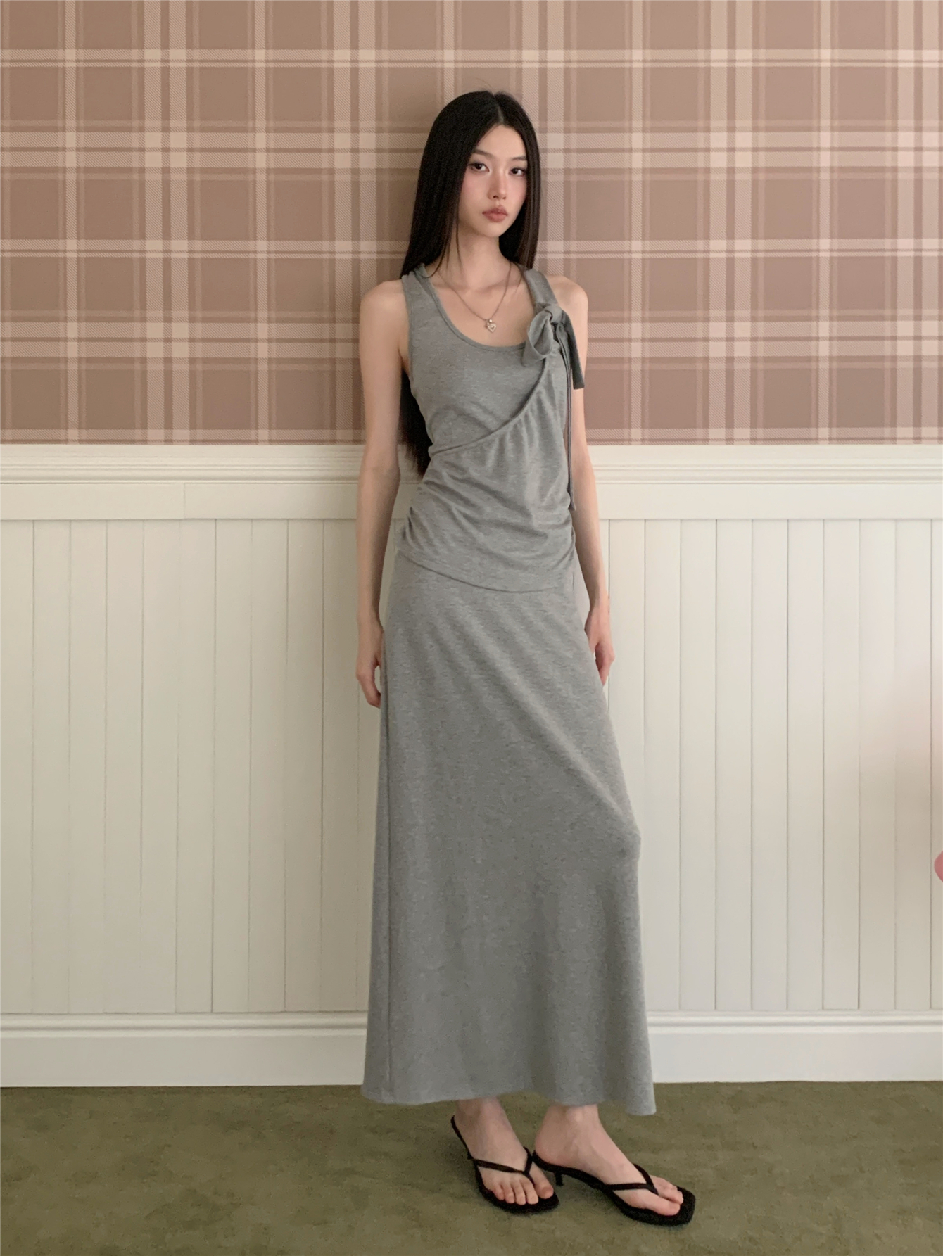 Summer Purple Bodycon Halter Dress - Waist-Cinching Backless Long Skirt with Slits for Women - Sexy Y2K Style Summer Purple Bodycon Halter Dress - Waist-Cinching Backless Long Skirt with Slits for Women - Sexy Y2K Style