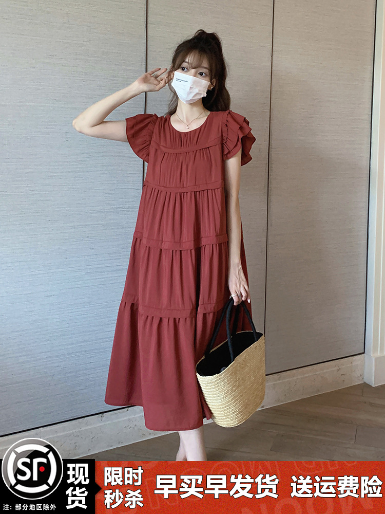 Summer Red Dress for Women with Unique Flying Sleeves, Cake Long Skirt, and Relaxed Fit - Perfect for a Chic, Effortless Look Summer Red Dress for Women with Unique Flying Sleeves, Cake Long Skirt, and Relaxed Fit - Perfect for a Chic, Effortless Look