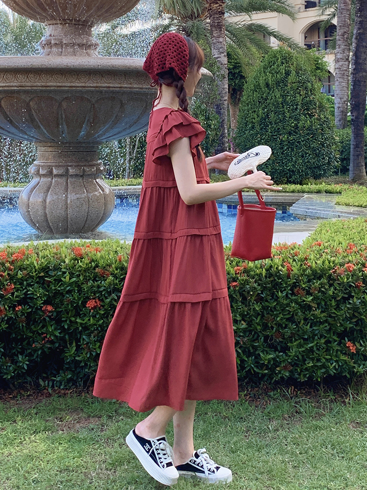 Summer Red Dress for Women with Unique Flying Sleeves, Cake Long Skirt, and Relaxed Fit - Perfect for a Chic, Effortless Look