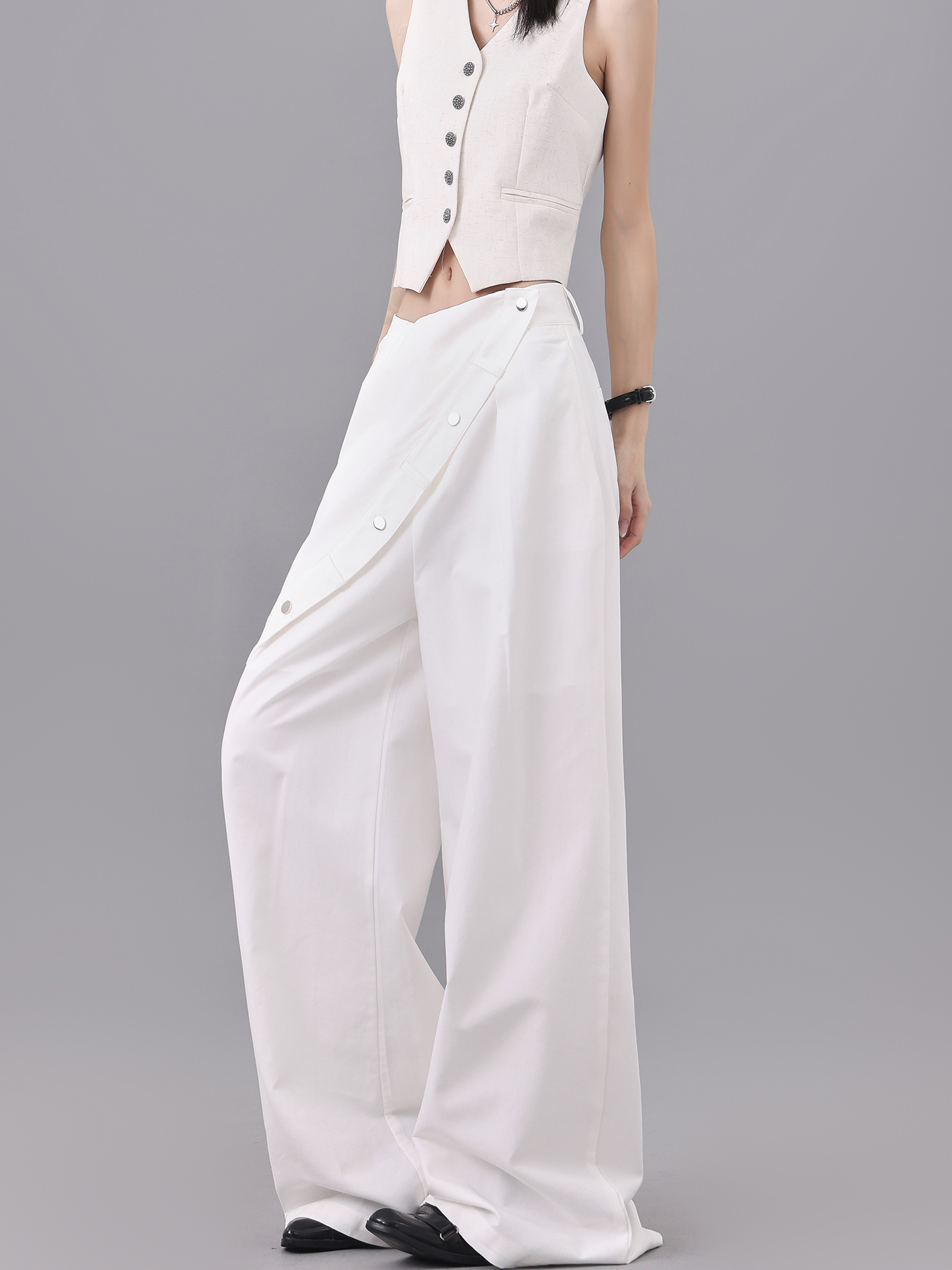 Summer White Faux Two-Piece Wide-Leg Suit Pants - Loose Slimming Draped Floor-Length Casual Trousers for Effortless Style Summer White Faux Two-Piece Wide-Leg Suit Pants - Loose Slimming Draped Floor-Length Casual Trousers for Effortless Style