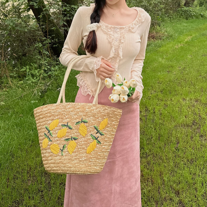 Summer Woven Straw Tote Bag for Women - Large Capacity Shoulder Bag for Commuting & Beach, 2025 Trendy Style