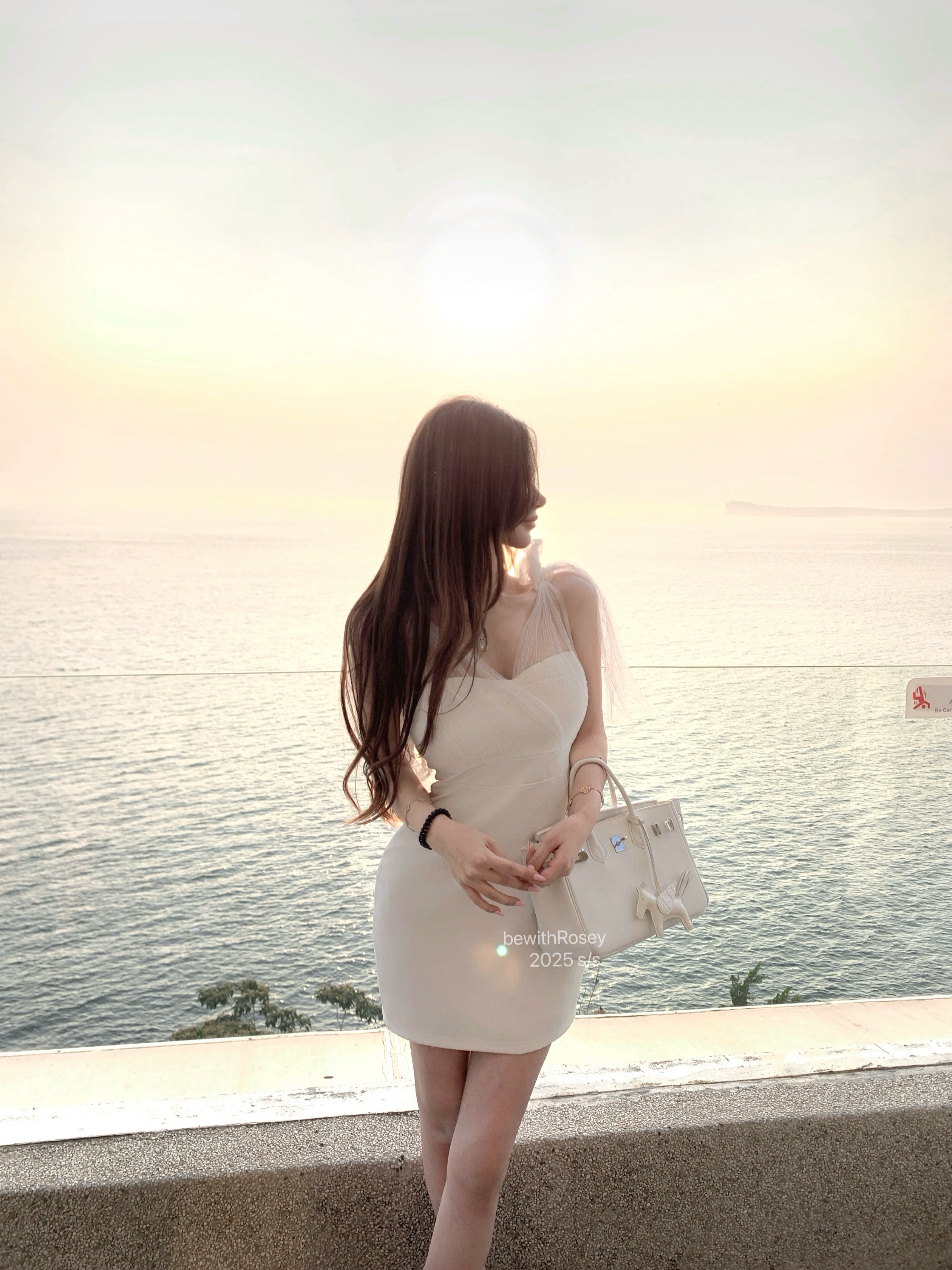 Super Fairy Mesh Splicing Strapless Dress with Bow Tie and Jasmine White Flower Design – Y2K Slim Fit Fashion Super Fairy Mesh Splicing Strapless Dress with Bow Tie and Jasmine White Flower Design – Y2K Slim Fit Fashion