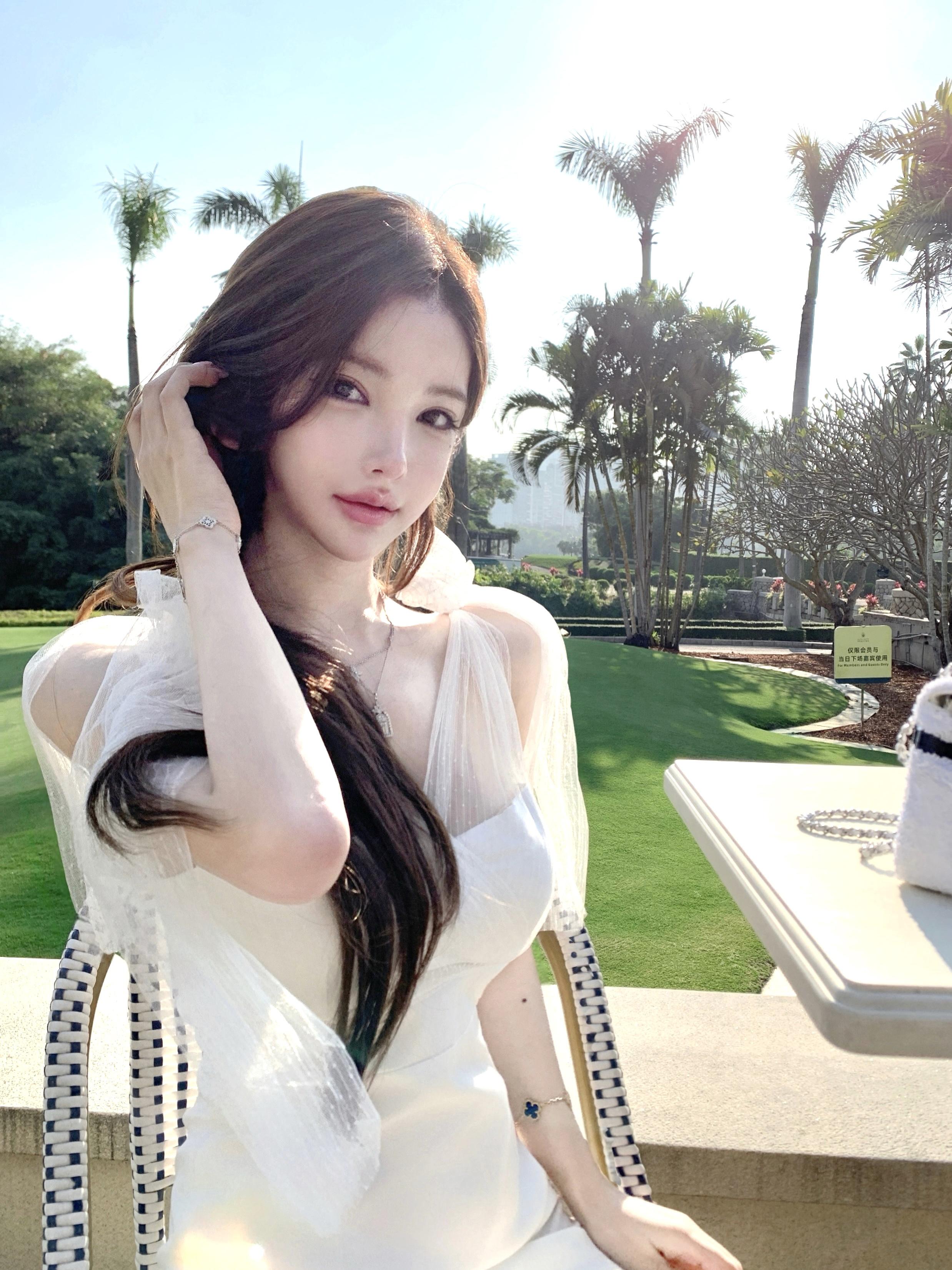 Super Fairy Mesh Splicing Strapless Dress with Bow Tie and Jasmine White Flower Design – Y2K Slim Fit Fashion Super Fairy Mesh Splicing Strapless Dress with Bow Tie and Jasmine White Flower Design – Y2K Slim Fit Fashion