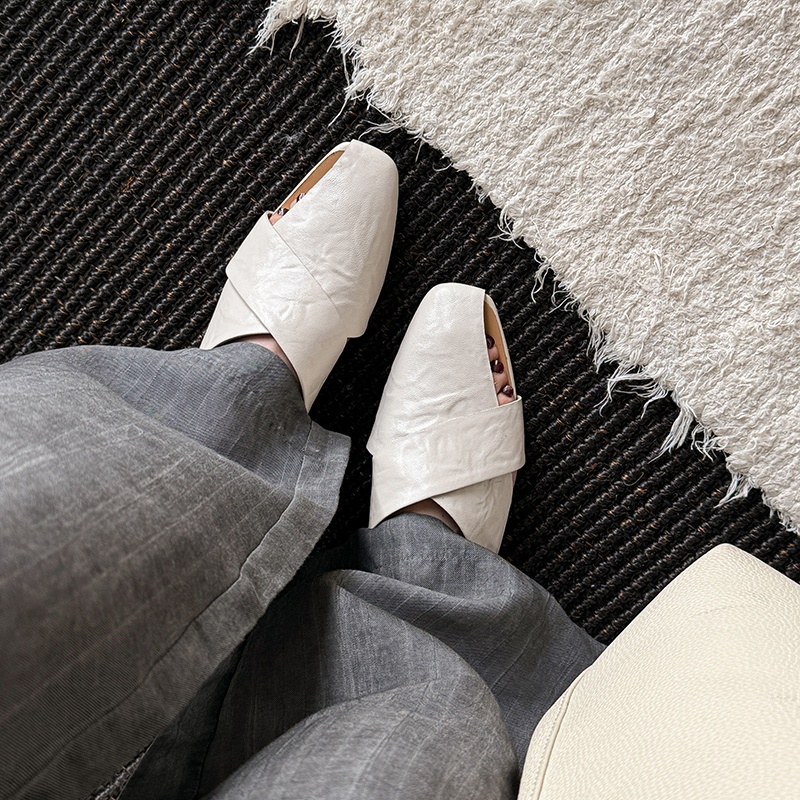 Super Soft Lambskin Hollowed-Out Square-Toe Sandals for Women - Trendy Summer Outdoor Half-Slippers Super Soft Lambskin Hollowed-Out Square-Toe Sandals for Women - Trendy Summer Outdoor Half-Slippers