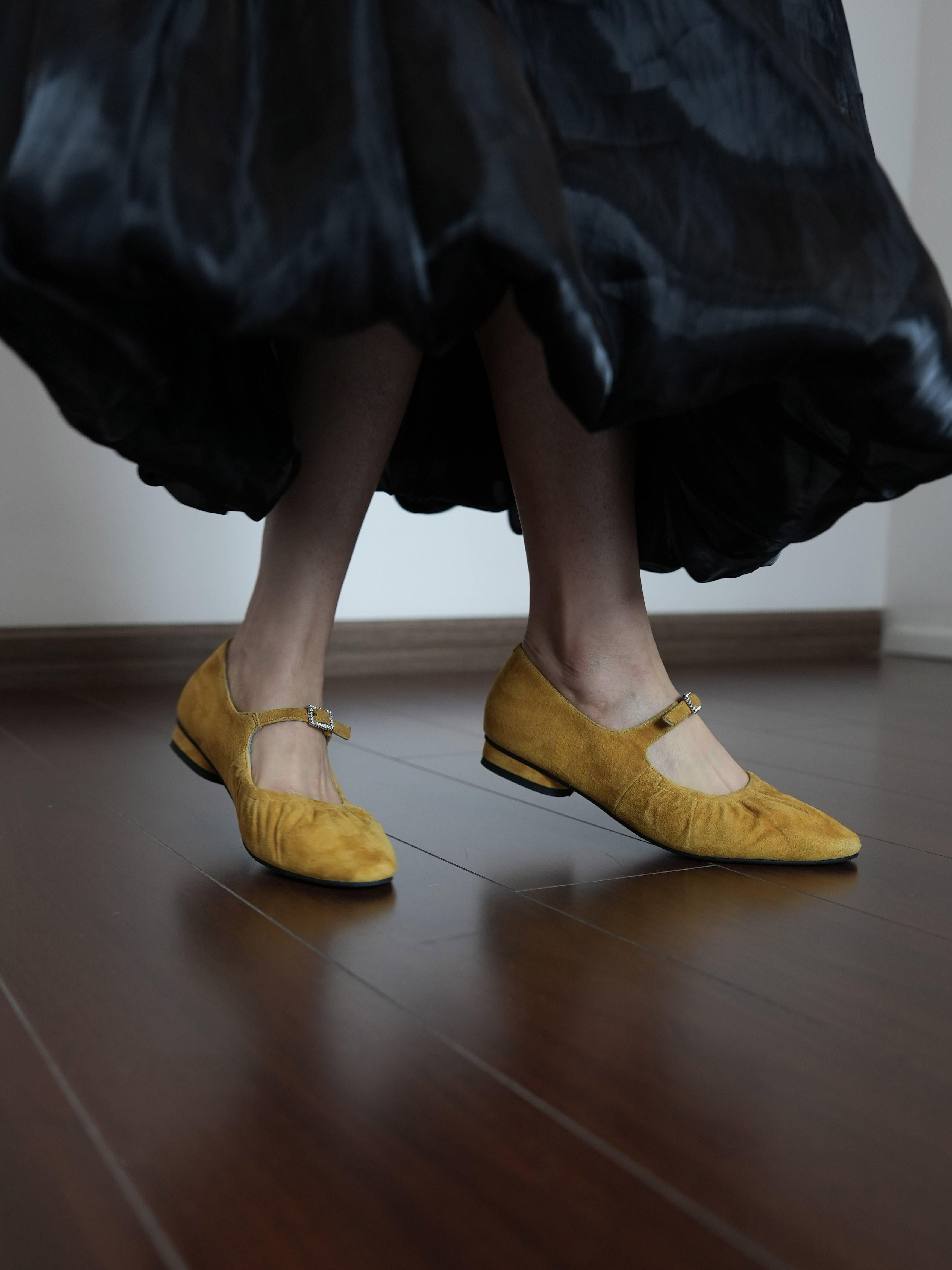 Super Soft Women's Mary Jane Shoes - Versatile Sanded Flat One Strap Design for Comfort - Stylish Shell Head Shallow Mouth