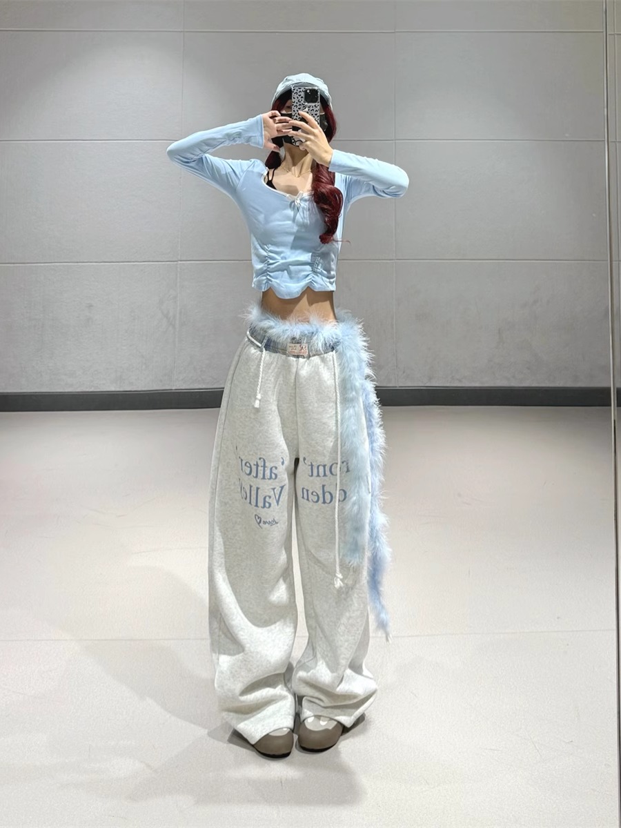 Sweet and Spicy Blue Square Collar Pleated Short Top with Spliced Letter Sports Pants - Trendy Dance Outfit for Girls Sweet and Spicy Blue Square Collar Pleated Short Top with Spliced Letter Sports Pants - Trendy Dance Outfit for Girls