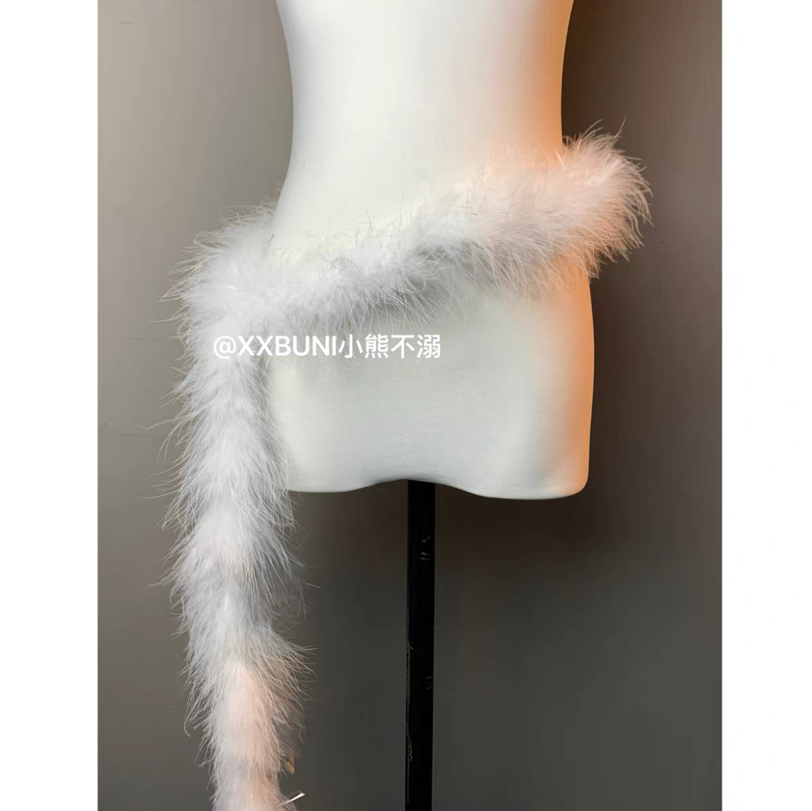 Sweet and Spicy K-Pop Off-Shoulder Dance Top - Fitted Long Sleeve Sexy T-Shirt for Girls Sweet and Spicy K-Pop Off-Shoulder Dance Top - Fitted Long Sleeve Sexy T-Shirt for Girls