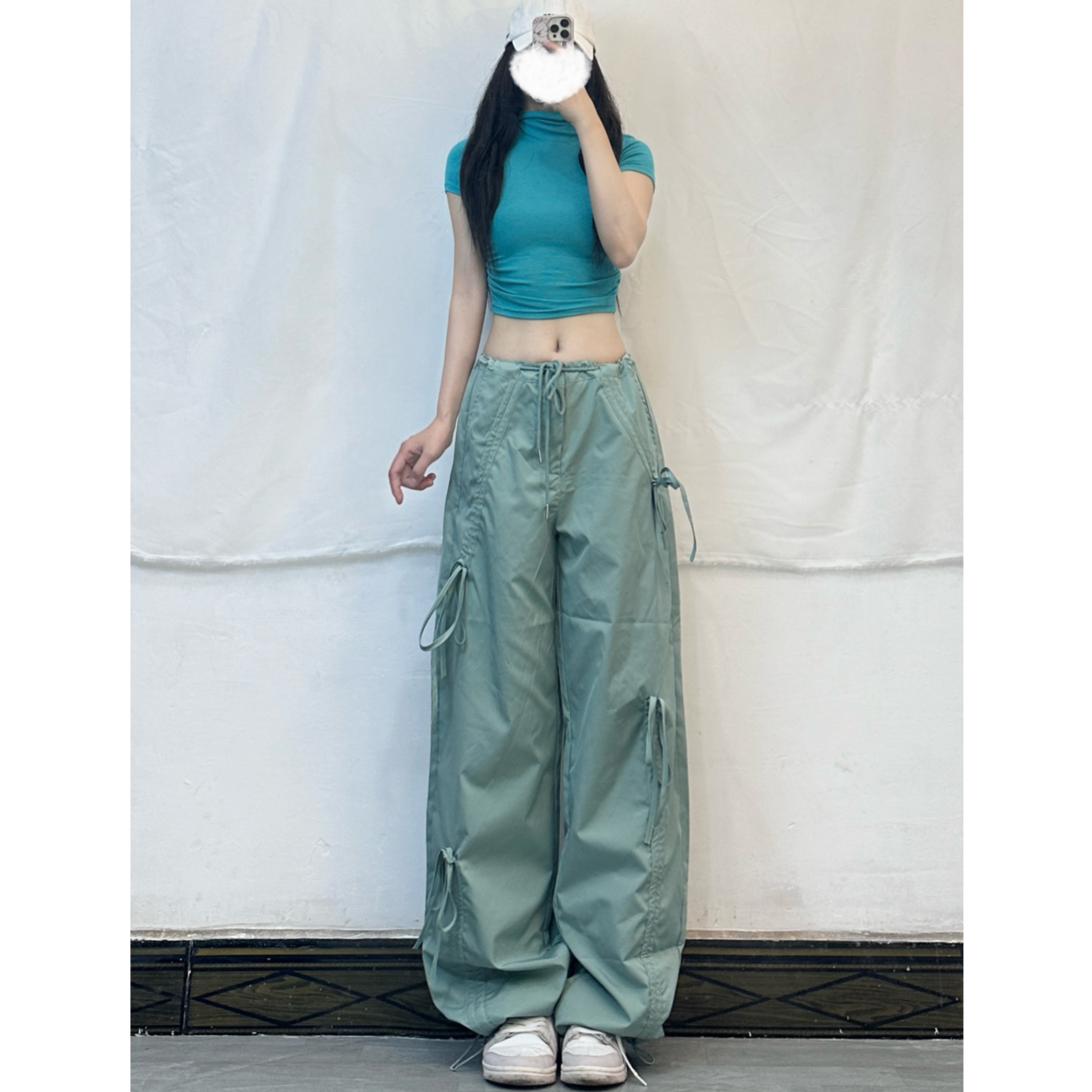 Teal Jazz Dance Set with Bow Tie, High-Neck Top & Slim-Fit Drawstring Straight Pants, Y2K Style, Perfect for Dance & Performance Teal Jazz Dance Set with Bow Tie, High-Neck Top & Slim-Fit Drawstring Straight Pants, Y2K Style, Perfect for Dance & Performance