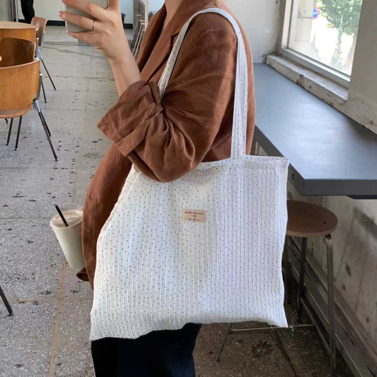 Textured Polka Dot Large Capacity Tote Bag for Women's Casual Commute - Versatile Canvas Shoulder Bag