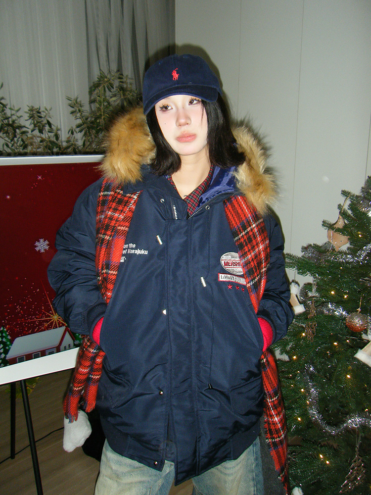 Thick Fur Collar Hooded Cotton Jacket for Men and Women - Casual Loose Fit Windproof Winter Coat in American Style