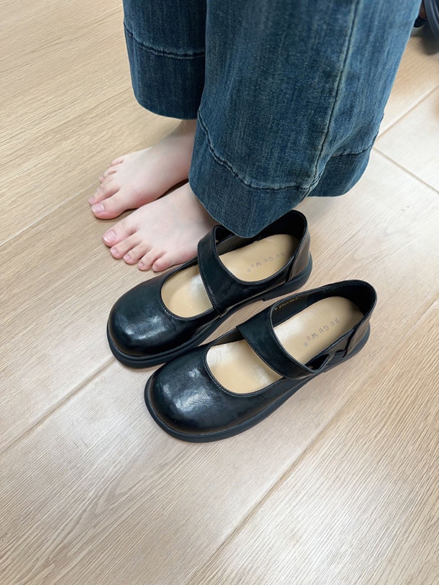 Thick-Soled Black Mary Jane Loafers for Women - Retro Japanese JK Style Round-Toe Shoes for Spring Summer, Perfect with Skirts