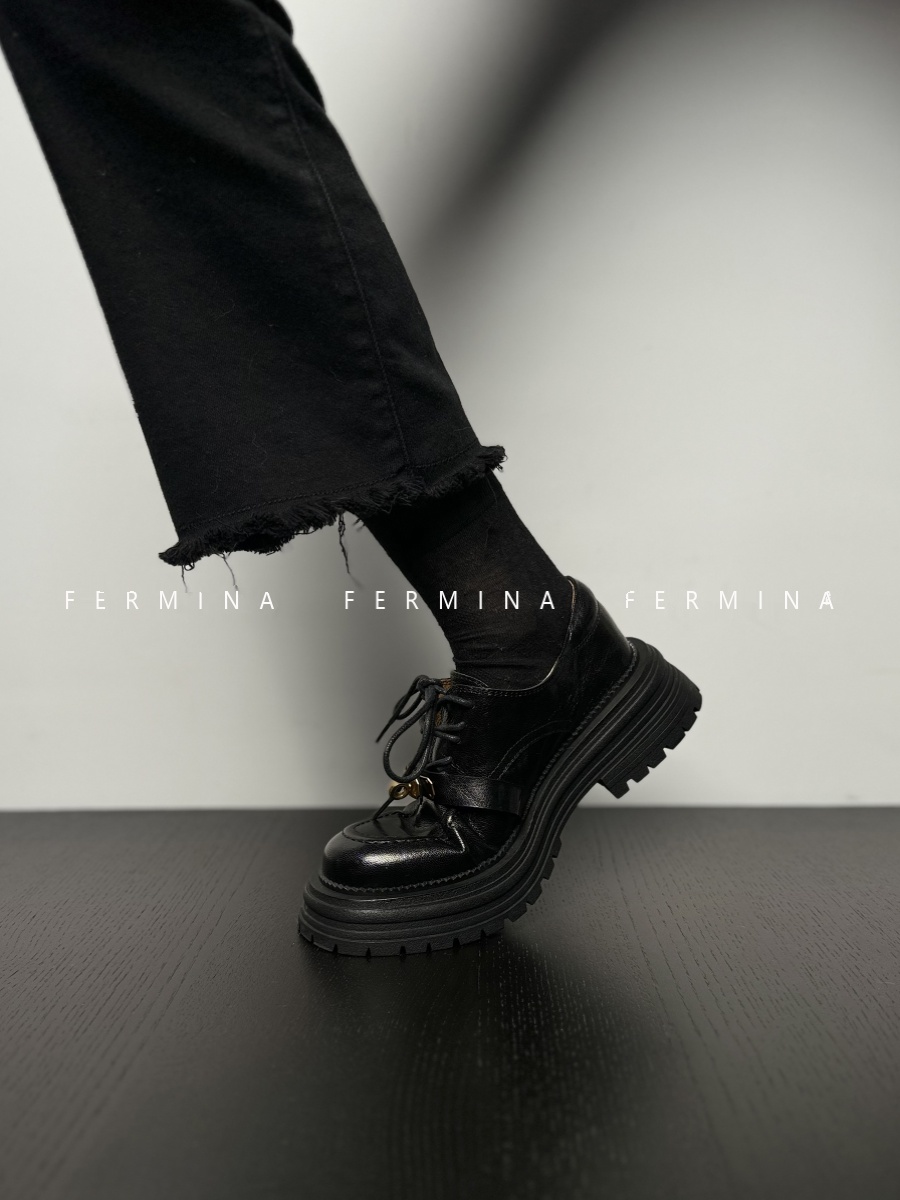 Thick-Soled British-Style Loafers for Women - Chunky Heels, Lace-Up Design, Height-Increasing Leather Shoes for Spring 2024