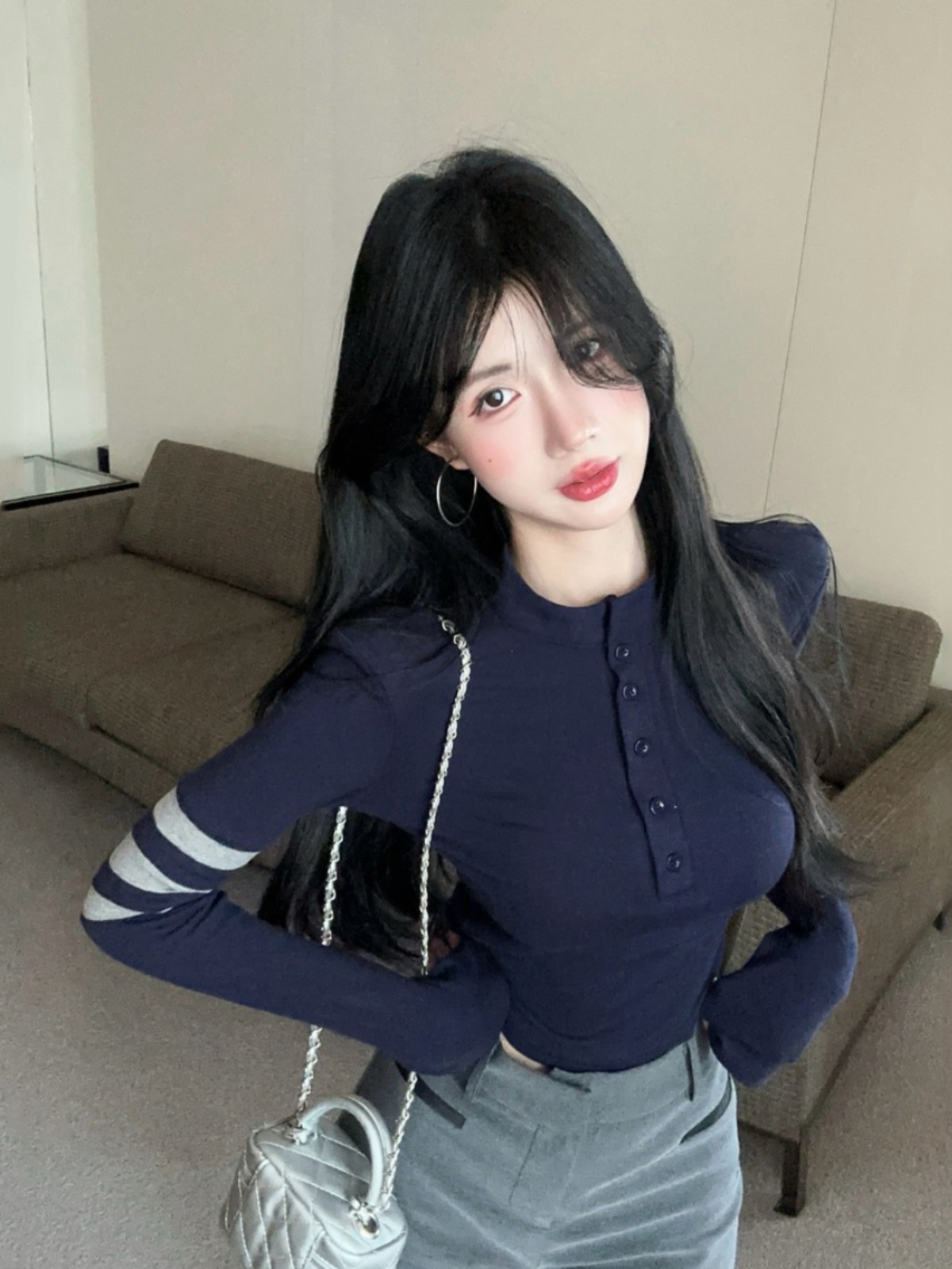 Tight-Fitting Long Sleeve T-Shirt with Shoulder Pads for Spring Music Festivals - K-Pop Inspired Jazz Dance Top for Spicy Girls