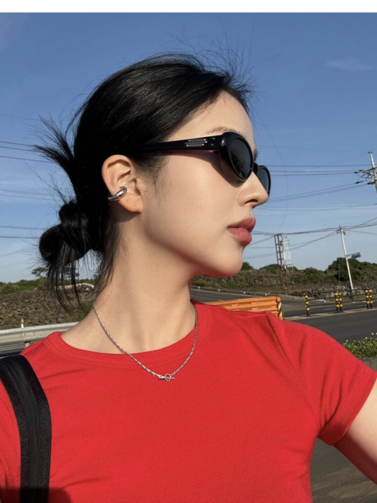 Trendy 2025 Oval Cat Eye Sunglasses for Women with Interchangeable Accessories, Stylish GM Sunglasses, Y2K Fashion Statement Trendy 2025 Oval Cat Eye Sunglasses for Women with Interchangeable Accessories, Stylish GM Sunglasses, Y2K Fashion Statement